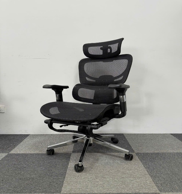 GHẾ CÔNG THÁI HỌC CTH 909 ĐEN + GÁC CHÂN